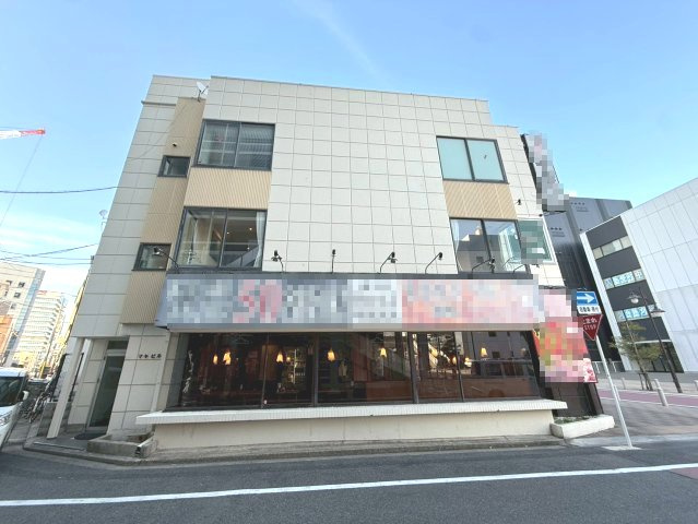 マキビルの外観