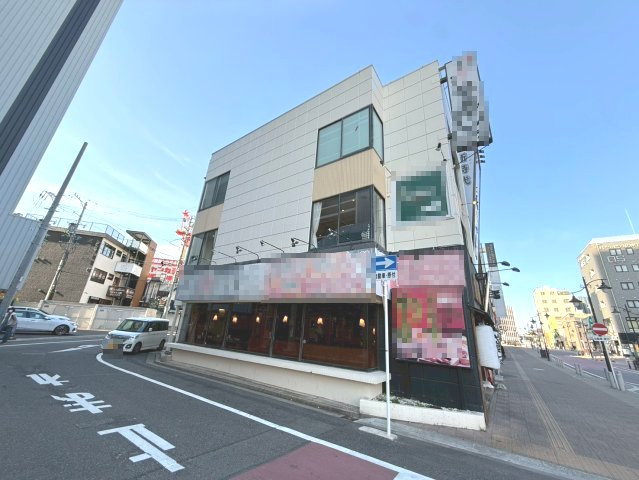 マキビルの外観