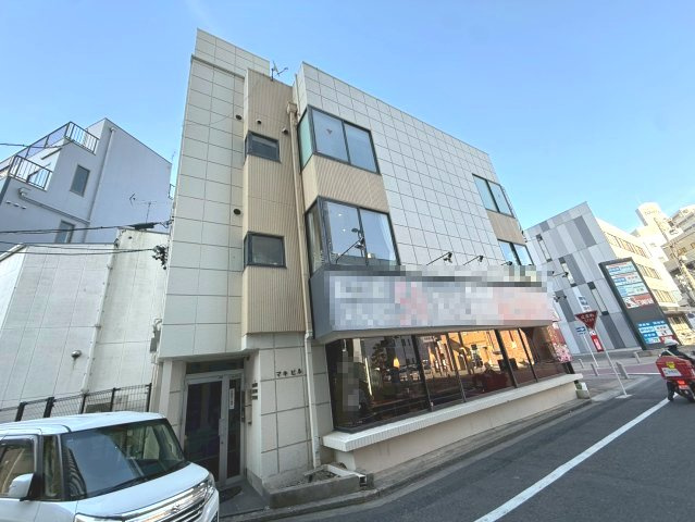 マキビルの外観