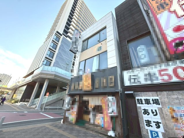 マキビルの外観