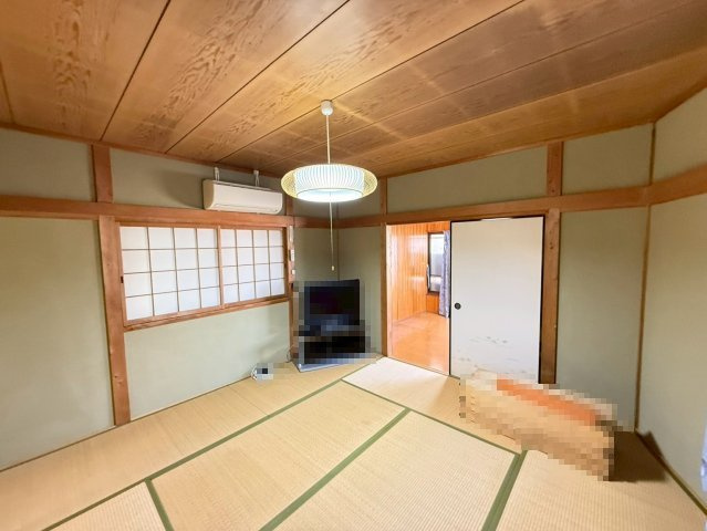 黒原新町戸建　賃貸の和室|和室があれば、来客や子供用のスペースとして活躍します