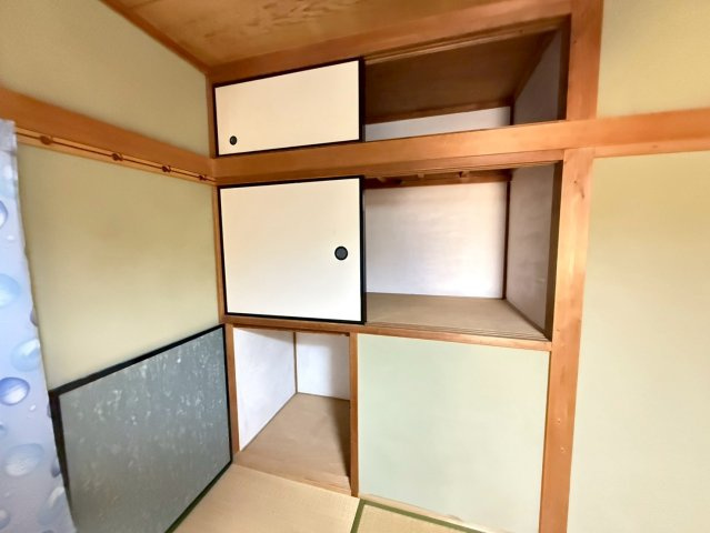黒原新町戸建　賃貸の収納|便利な収納スペースです