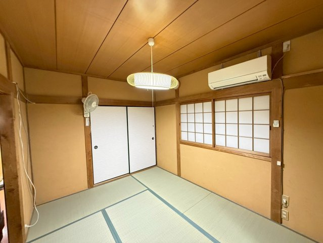 黒原新町戸建　賃貸の和室|日本らしい落ち着いた雰囲気の和室です