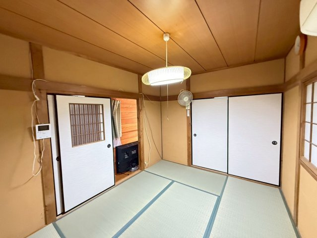 黒原新町戸建　賃貸の和室|い草の香りが落ち着く素敵な和室です