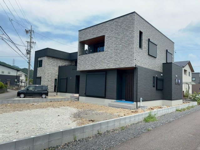 タマタウン　岐阜市粟野西（岩野田小）　全2区画分譲の外観|「現地（2026年7月17日）撮影」　
■全体写真　
■ヤマダ不動産　株式会社リライフ　