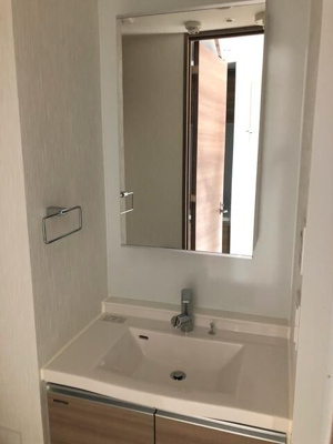 【独立洗面台】 | エムズイースト亀戸Ⅲ