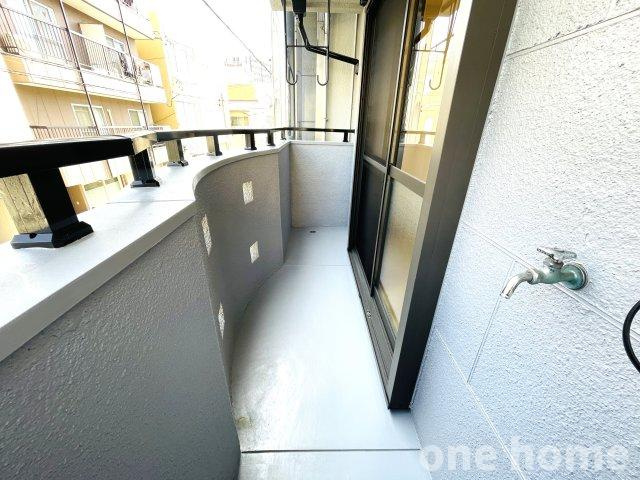 十三東4丁目中古戸建のバルコニー|◆2階バルコニーです！水栓が設けられ重宝します！
◆令和8年3月4日内外装リフォーム完了！即入居可能です！