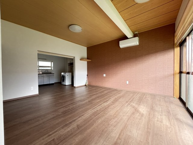 【洋室】 | 大牟田市歴木 | ☆和室からリノベーション済の洋室！・エアコン付き！☆