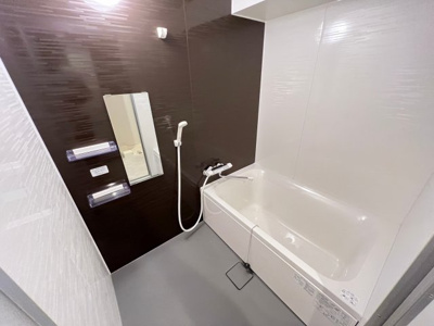 【浴室】 | プレディアコート本町