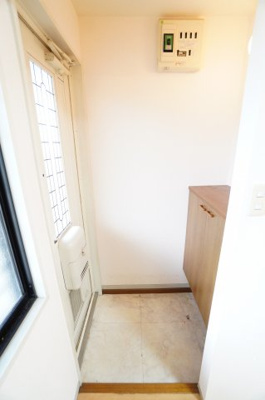 【玄関】 | ニューエクセルハイム | ※同物件・同タイプの写真です。