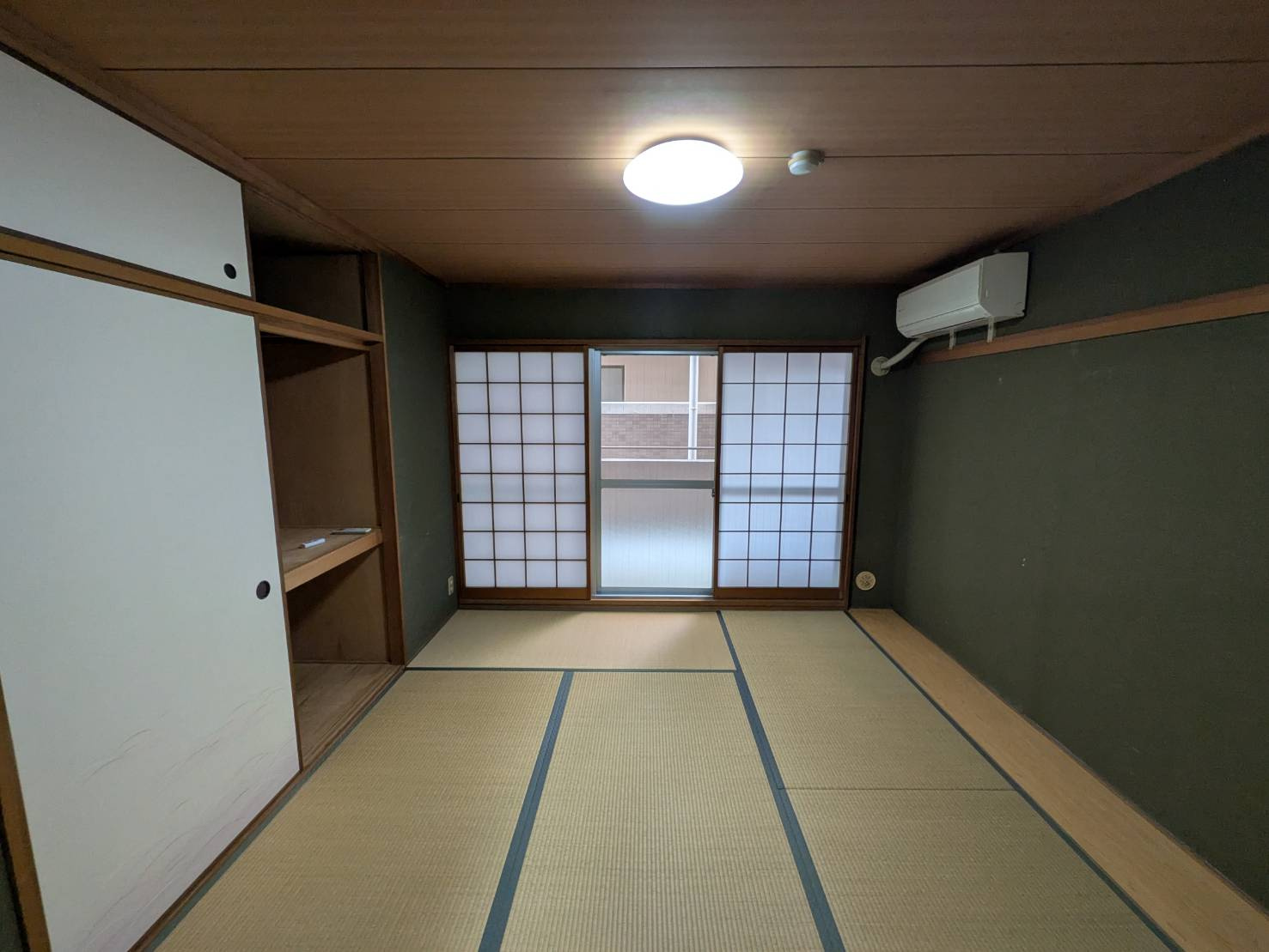 シャトー明石の和室
