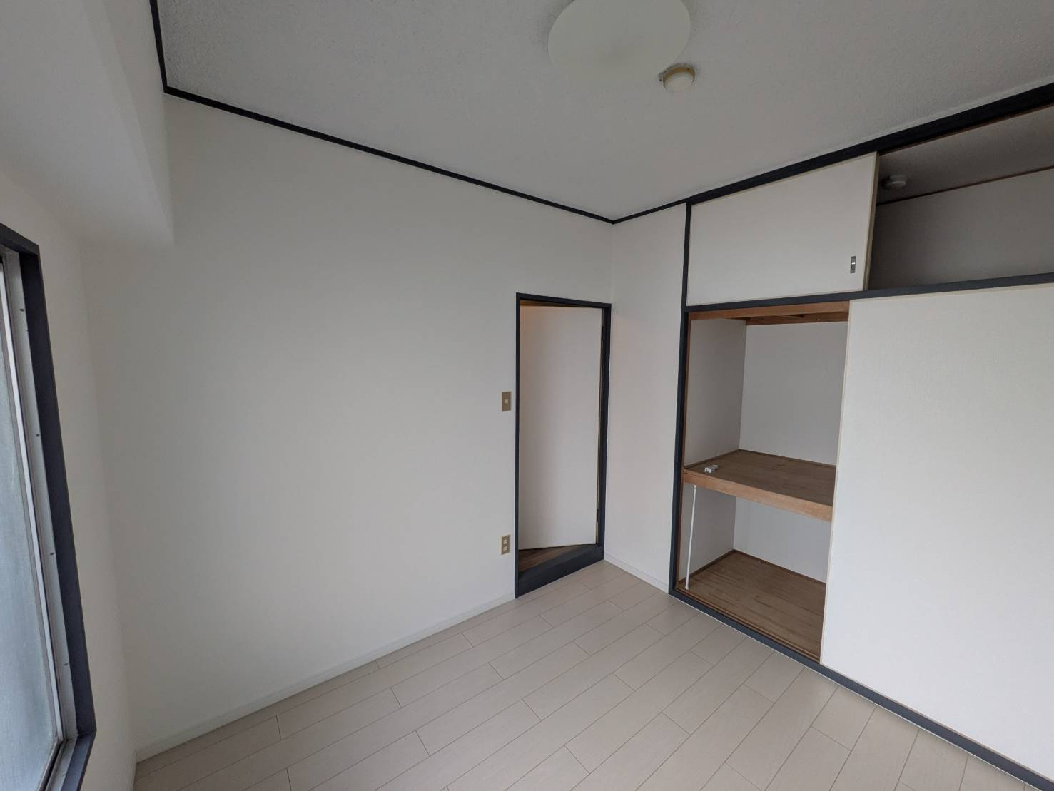 シャトー明石の収納