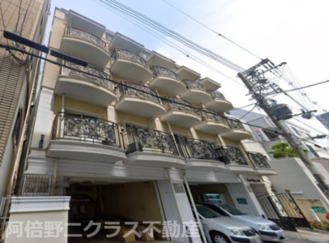 クリスタルエレガンス・EAST