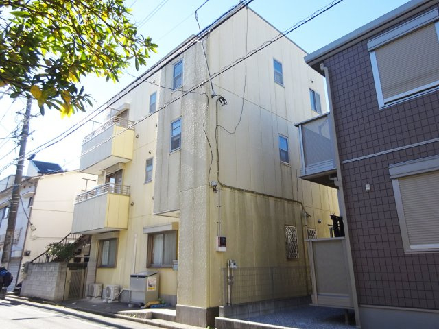 メゾン中野の外観