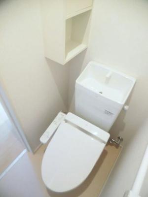 【トイレ】 | レジデンス北岩田 | ゆったりとした空間のトイレです