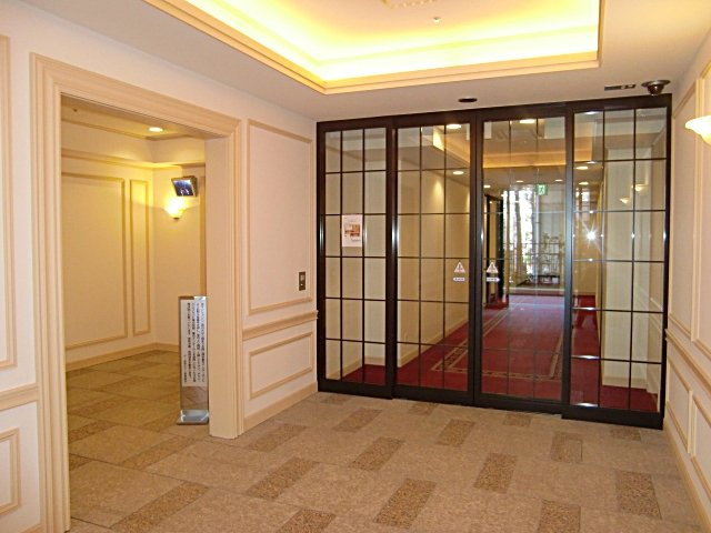 ザ・宝塚タワーのロビー