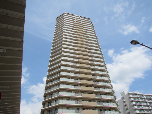 ザ・宝塚タワー