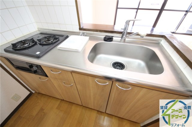 プラザハイツ二ツ屋B棟のキッチン|※類似部屋