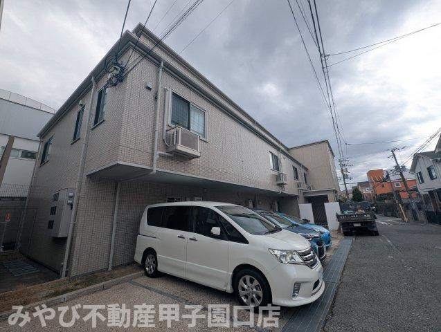 YUSEI　RESIDENCE甲子園5