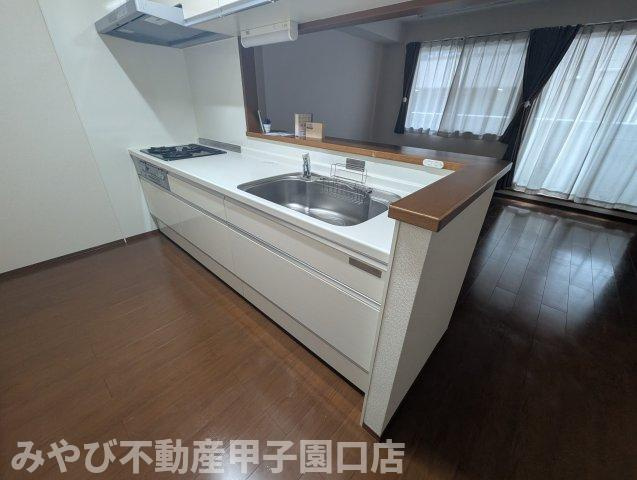 YUSEI　RESIDENCE甲子園5のキッチン