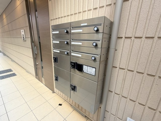 ファーストワンのロビー|★メールBOX★宅配BOX★