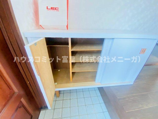 根木名　平屋中古戸建の玄関