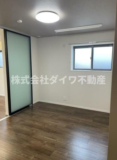 ケントスクエア八番館の洋室