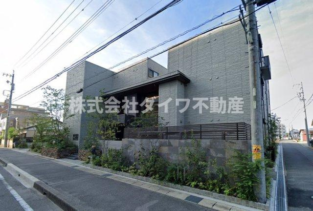 ケントスクエア八番館の外観