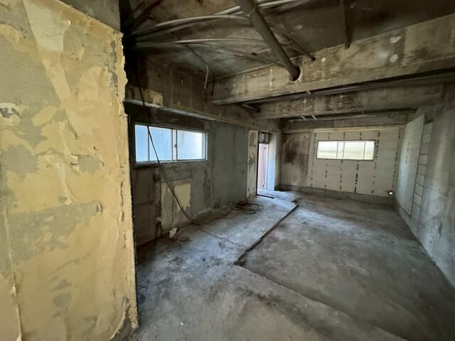 船橋市習志野台４丁目の店舗事務所の内装