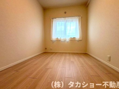【子供部屋】 | 第二検見川ハウス | 子供部屋としても使い勝手の良いお部屋です
