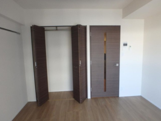 スカイコートパレス大島の居間・リビング