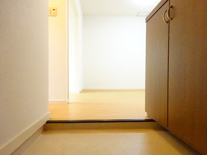 ブラウンハイツの玄関|シンプルで使いやすい玄関です