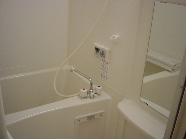 イーストピアTSUKUBAの浴室|追炊き付きお風呂