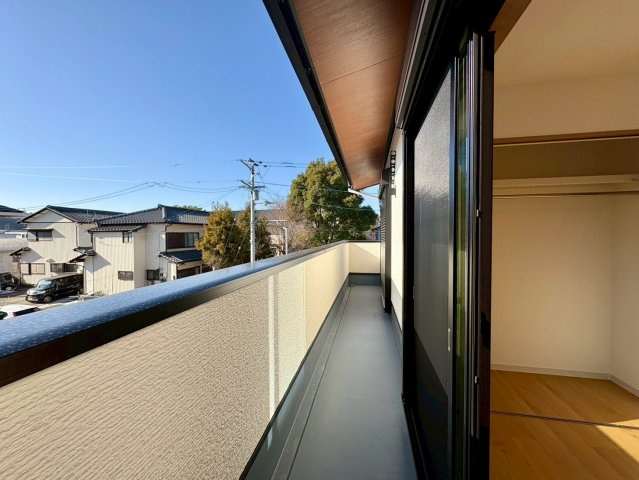 高知市朝倉本町（中）新築住宅のバルコニー