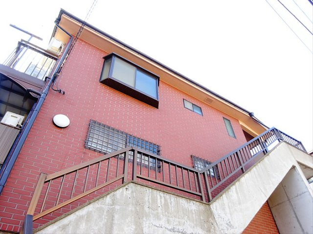 コーポ石川のエントランス|清潔なエントランスです