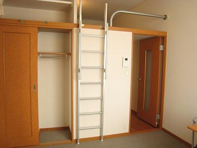 レオパレス喜十の収納