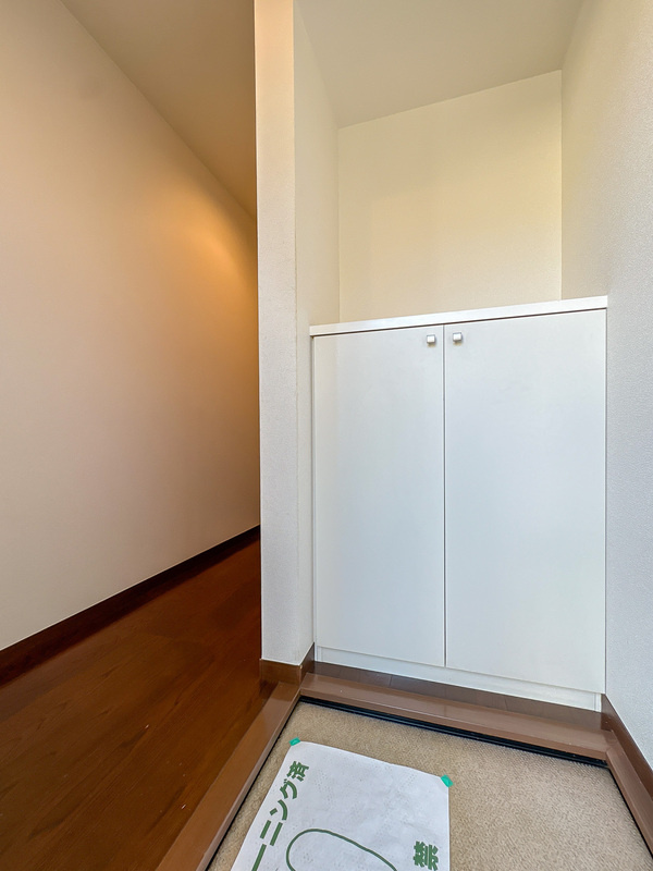 花伝テラスの玄関|収納もある玄関です