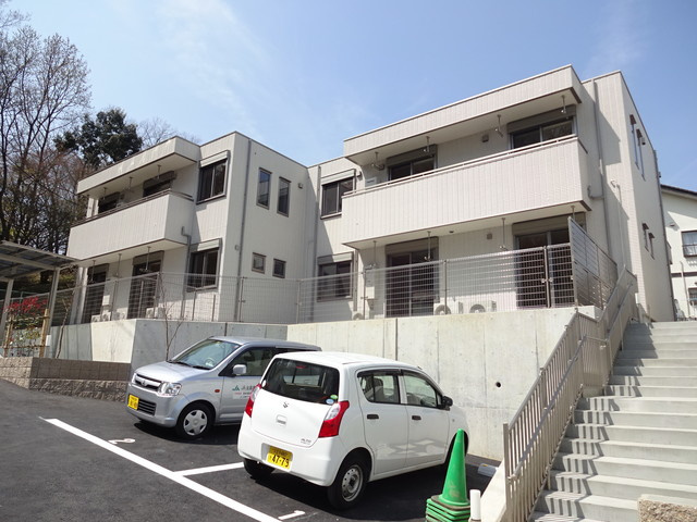 メゾン ベールの外観|★築浅★ペット共生型マンション★敷地内駐車場有★