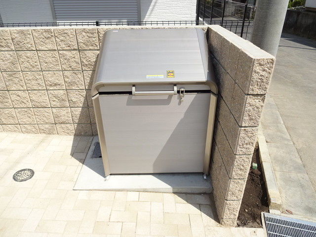メゾン ベールのその他共用部分|★専用ゴミストッカー★