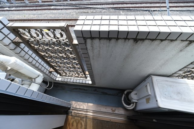 プライムガーデン桜上水のバルコニー|外からの目が気にならないバルコニーで洗濯物が干せます