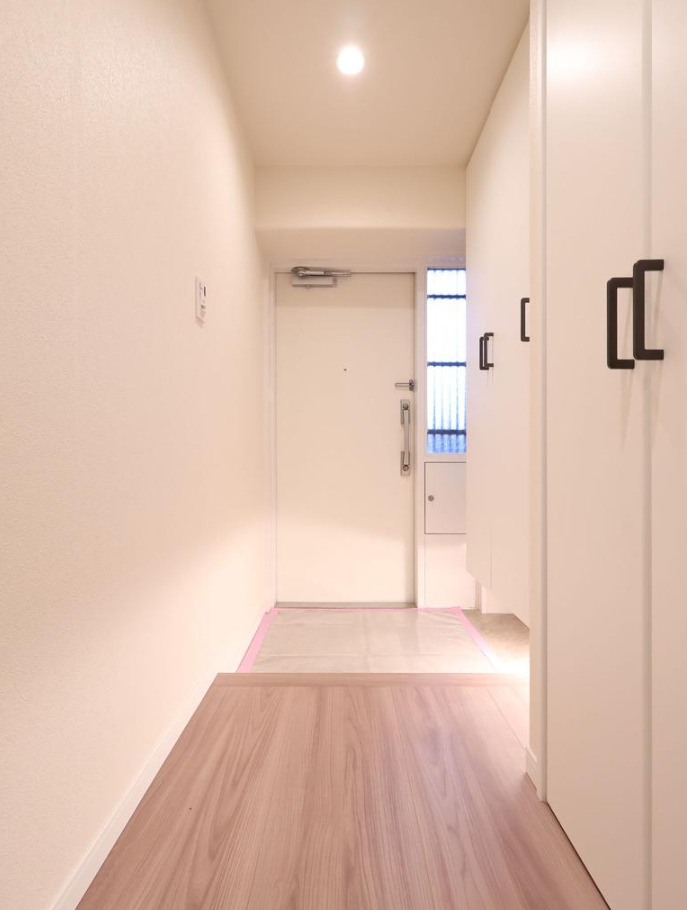 ライオンズマンション二俣川の玄関