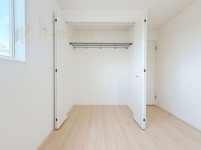 常総市本石下第12　新築戸建て　4号棟の収納|2階は全居室収納スペースを設置！
充分な容量で居住空間もスッキリ♪
