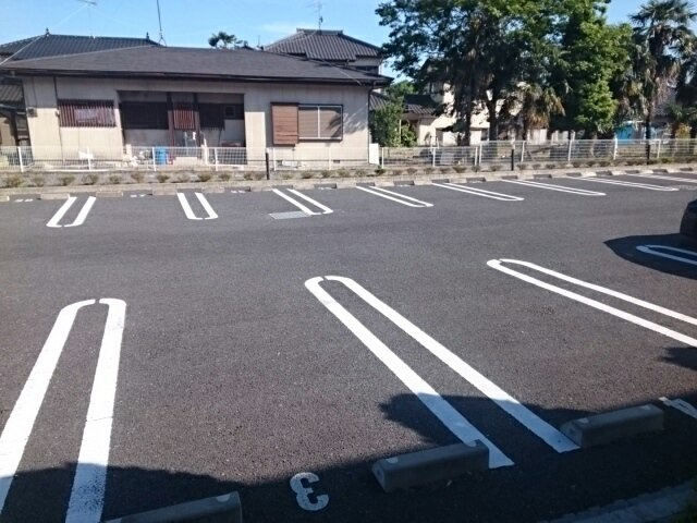 ＫＡＬＩＯＮ　Ａの駐車場|駐車場