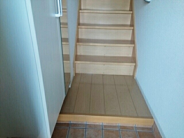 ＫＡＬＩＯＮ　Ａの玄関|玄関