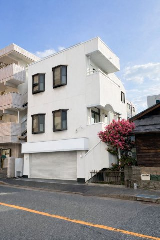 室見4丁目一棟店舗事務所