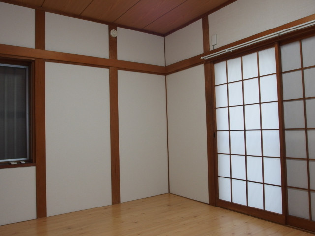 岡崎市井田町戸建の居間・リビング