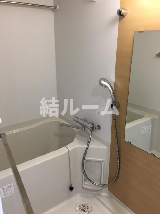 板橋区東新町１丁目の賃貸マンションの浴室