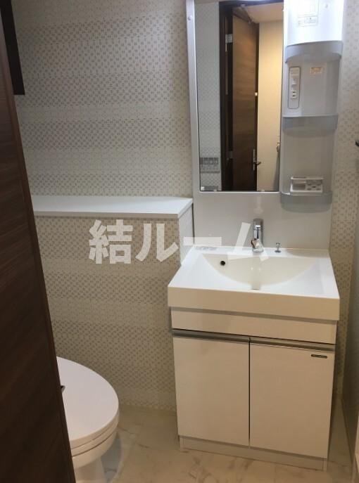 板橋区東新町１丁目の賃貸マンションの洗面所