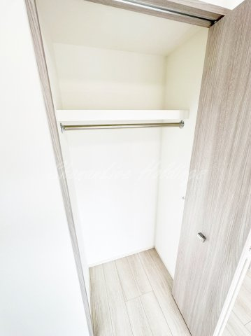 平塚市明石町の賃貸マンションの収納