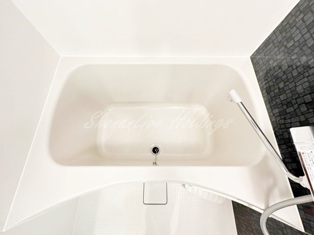 平塚市明石町の賃貸マンションの浴室